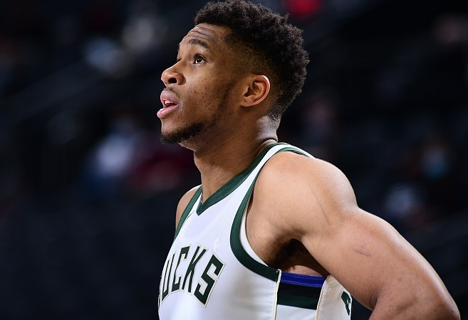 Kaiyun-关于剑门雄鹿队惊险晋级关中雄鹿队，举重公开赛上演关键失误成转折！黑马成最大惊喜的信息