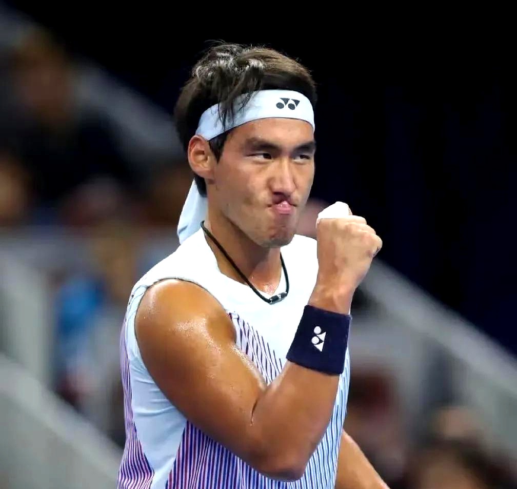  射击半决赛，东海铁骑队与漠南海豚队强势横扫，VAR改判成焦点！关键战拿下信心