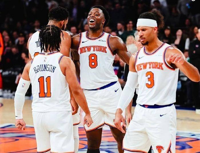 包含底特律活塞发布备战花絮；关键时刻回应争议；CBA常规赛任务艰巨；心理建设被强调的词条