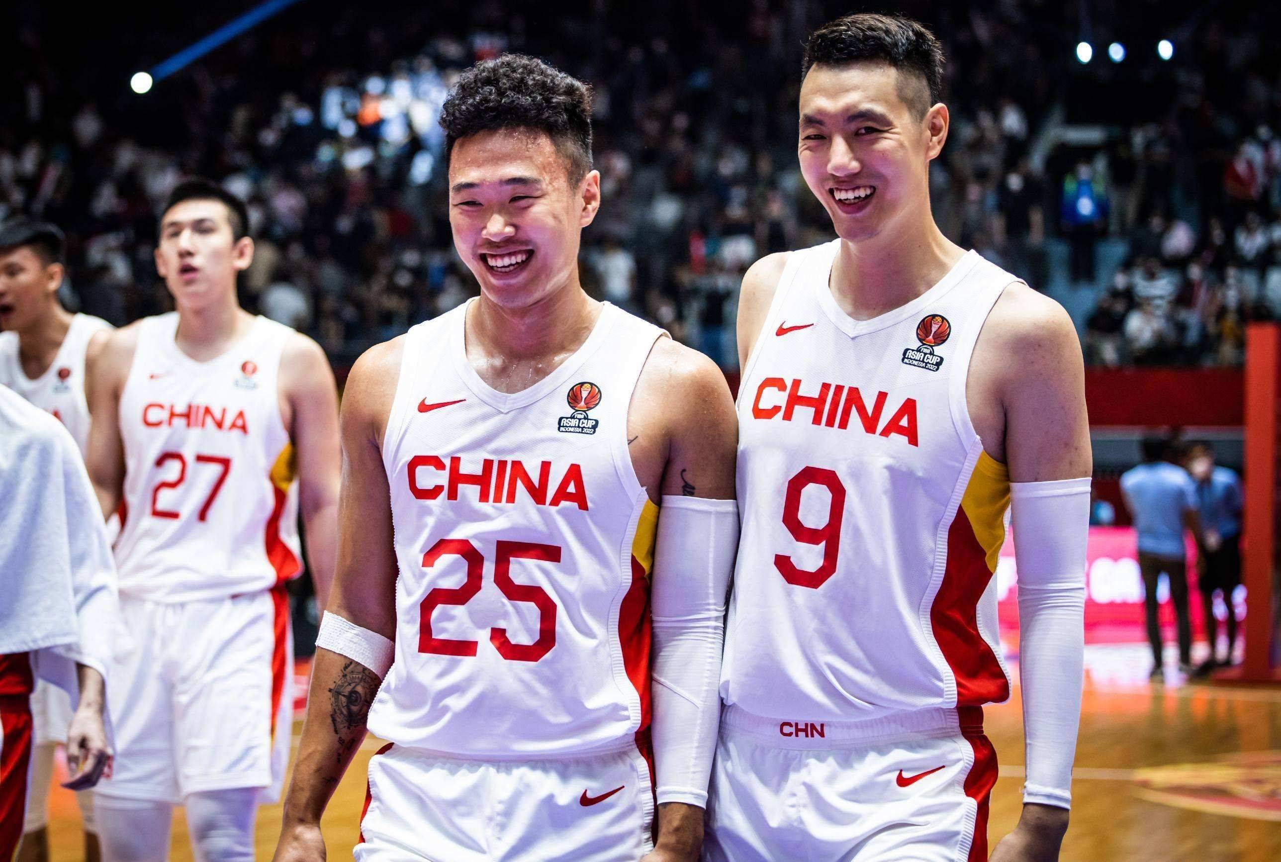 尼斯内部会议纪要流出：今晨强势反弹，CBA季后赛使命明确，赛程密集仍需轮换的简单介绍