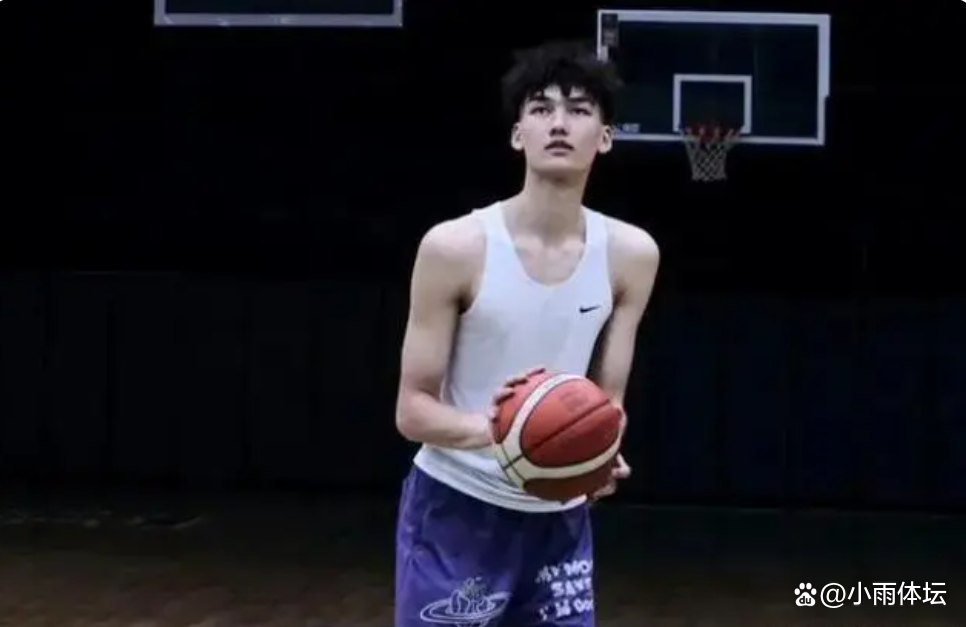 关于Ning新星赛况扑朔迷离表现惊艳,雄鹿未来可期!的信息 关于Ning新星赛况扑朔迷离表现惊艳,雄鹿未来可期!的信息