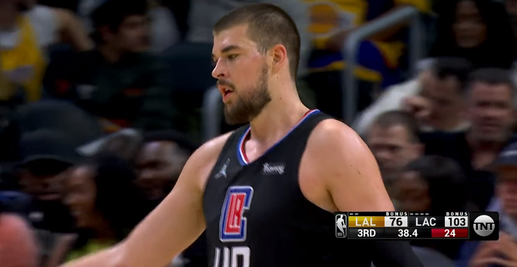 莱万多夫斯基新星关键助攻表现惊艳,湖人未来可期!的简单介绍 莱万多夫斯基新星关键助攻表现惊艳,湖人未来可期!的简单介绍